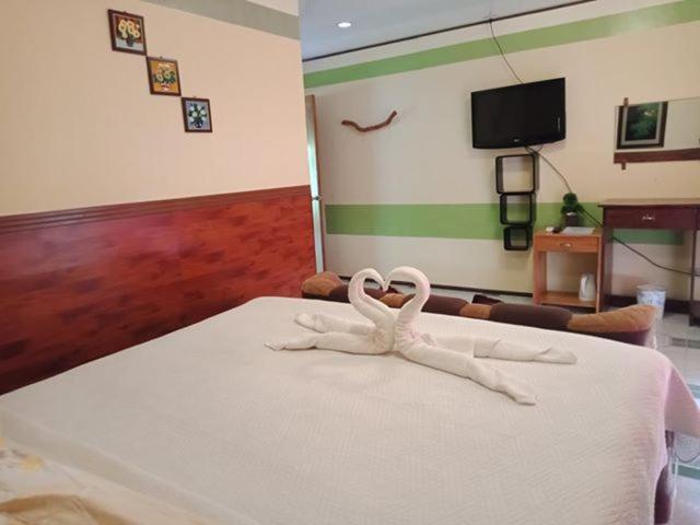 Four Seasons Seaview Hotel El Nido Εξωτερικό φωτογραφία